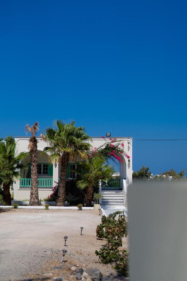 Kamari Beach Houses With Balcony And Garden Luaran gambar