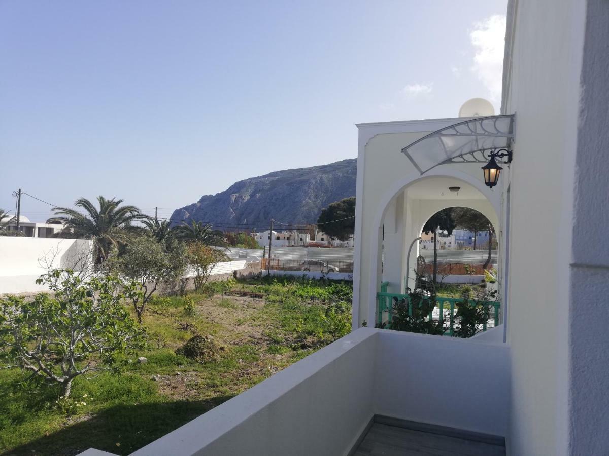 Kamari Beach Houses With Balcony And Garden Luaran gambar